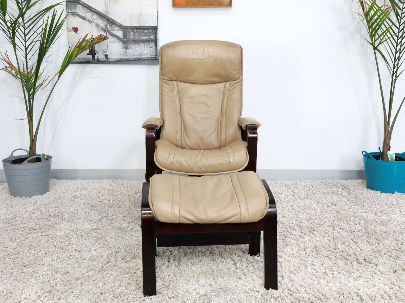 Genuine Leather IMG RECLINER CHAIR WITH FOOTSTOOL