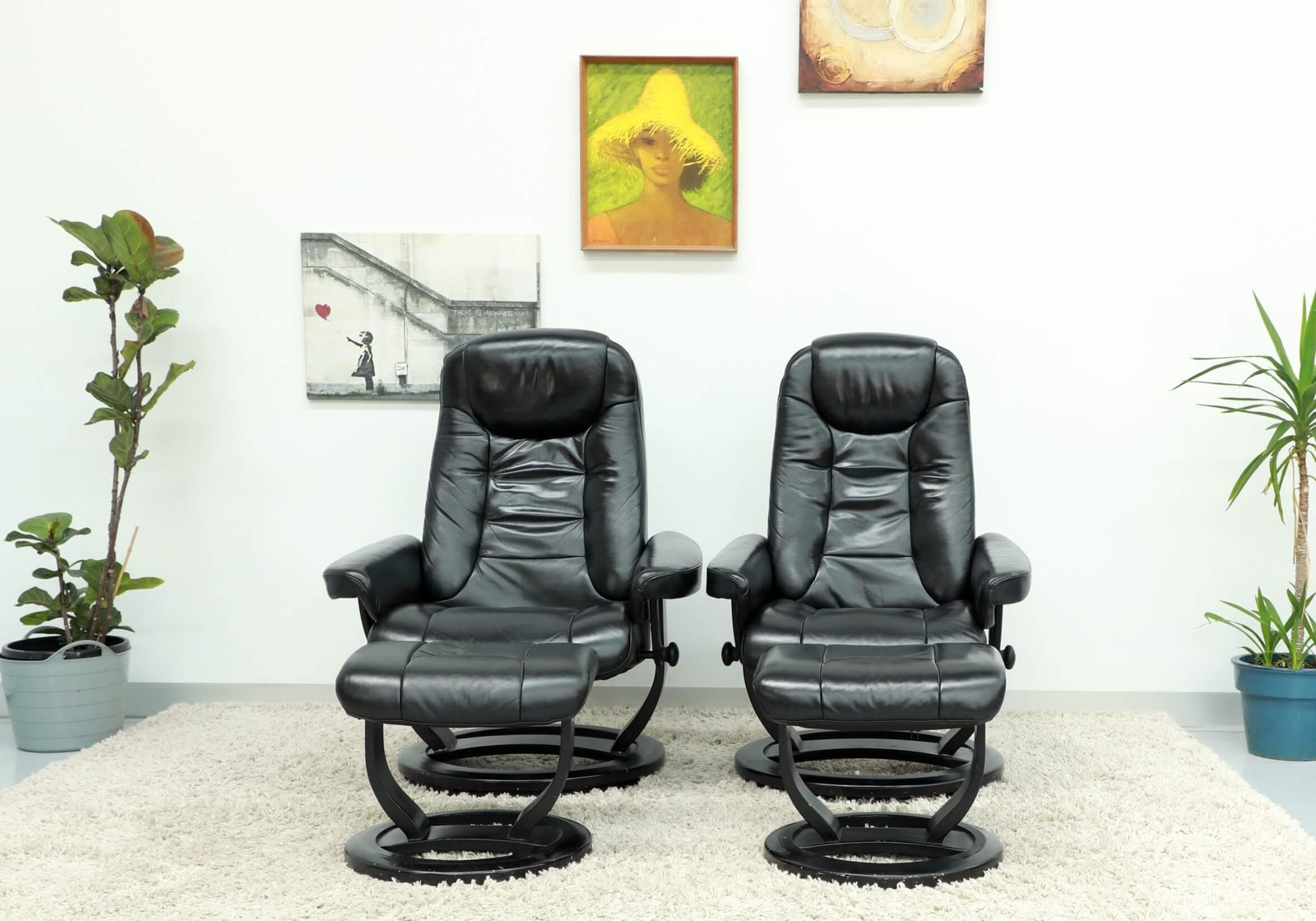 Leather Recliner with foot Stool