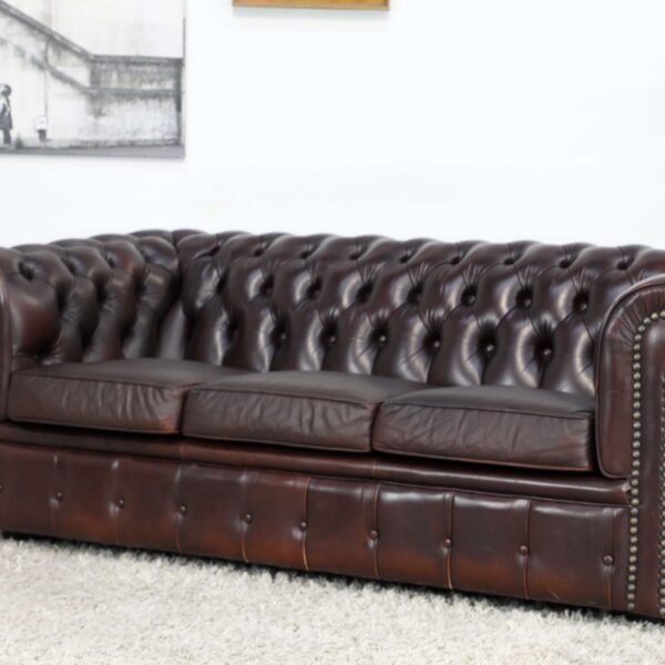 GENUINE LEATHER MORAN CHESTERFIELD 3 SEATER SOFA CHAIRS - Image 14