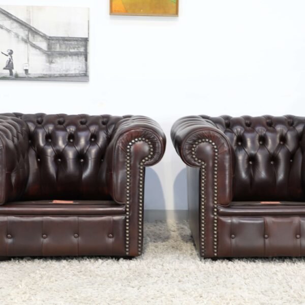 GENUINE LEATHER MORAN CHESTERFIELD 3 SEATER SOFA CHAIRS - Image 19