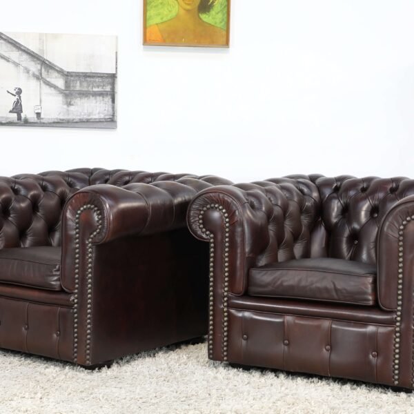 GENUINE LEATHER MORAN CHESTERFIELD 3 SEATER SOFA CHAIRS - Image 25