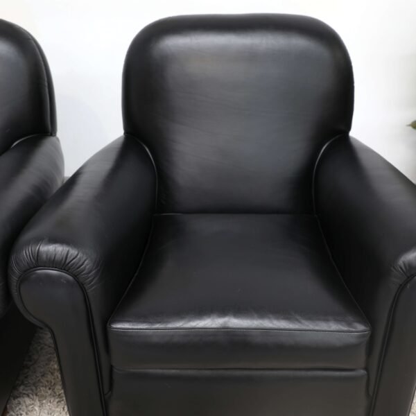 GENUINE LEATHER MORAN PAIR OF ARMCHAIRS - Image 7