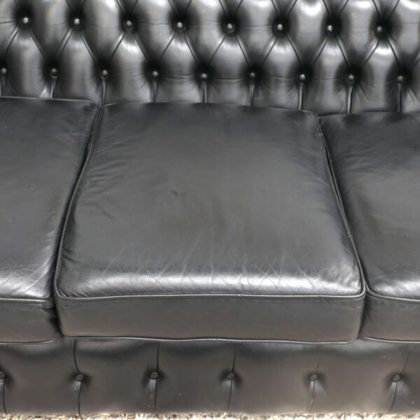 Genuine Leather Black CHESTERFIELD 3 Seater SOFA BED - Image 5