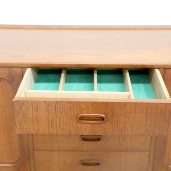 RETRO VINTAGE NOBLETT BUFFET SIDEBOARD - Image 7