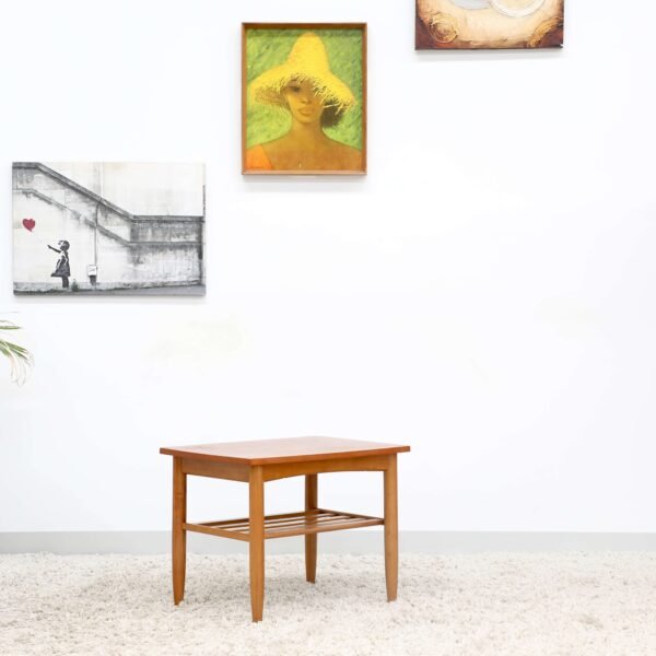 RETRO VINTAGE COFFEE TABLE WITH RACK - Image 5