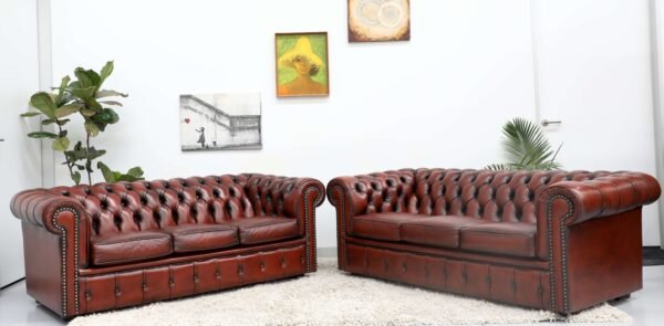 Stunning Genuine Leather CHESTERFIELD MORAN 3 seater Sofax2