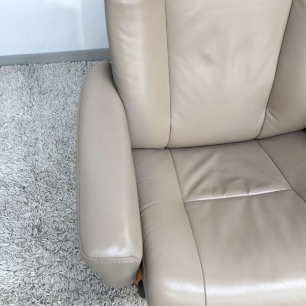 Genuine Leather IMG SWIVEL RECLINER CHAIRS FOOTSTOOLSx2 - Image 3