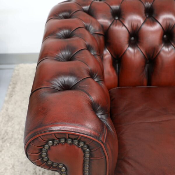 Stunning Genuine Leather CHESTERFIELD MORAN 3 seater Sofax2 - Image 3