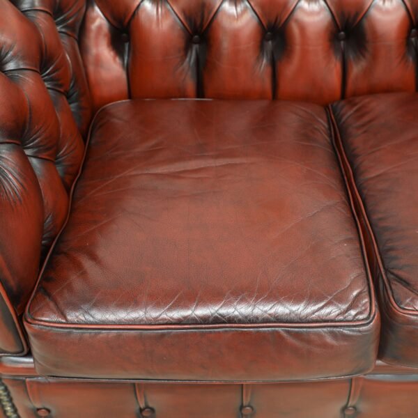 Stunning Genuine Leather CHESTERFIELD MORAN 3 seater Sofax2 - Image 4