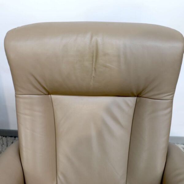 Genuine Leather IMG SWIVEL RECLINER CHAIRS FOOTSTOOLSx2 - Image 8