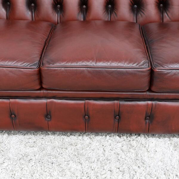 Stunning Genuine Leather CHESTERFIELD MORAN 3 seater Sofax2 - Image 24