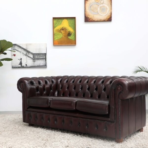 GENUINE LEATHER CHESTERFIELD PAIR OF 3 SEATER SOFA - Image 35