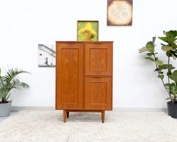 Retro Vintage Teak BURGESS Cocktail Cabinet Highboard