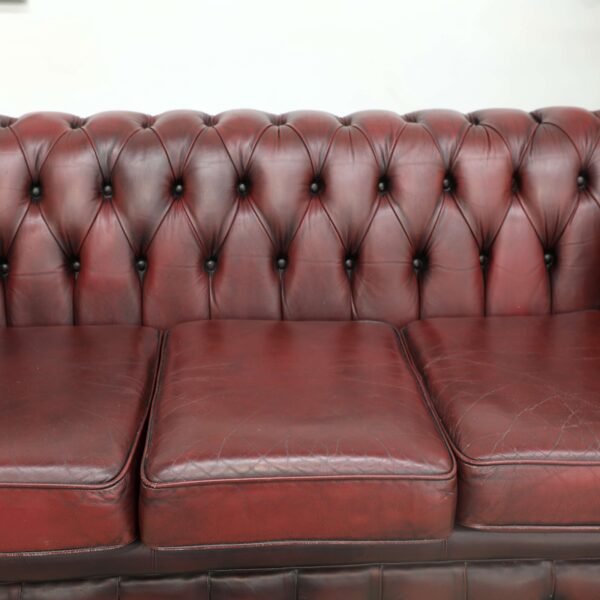 Genuine Leather CHESTERFIELD 3 Seater SOFA - Image 7