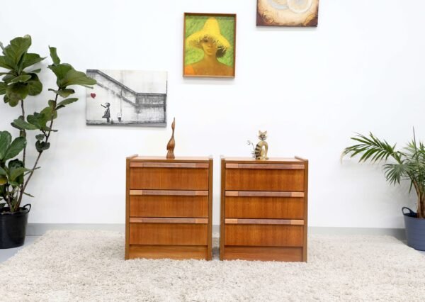 RETRO VINTAGE QUEEN BEDHEAD WITH DRAWERS