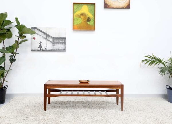 RETRO VINTAGE MID CENTURY DANISH DELUXE COFFEE TABLE