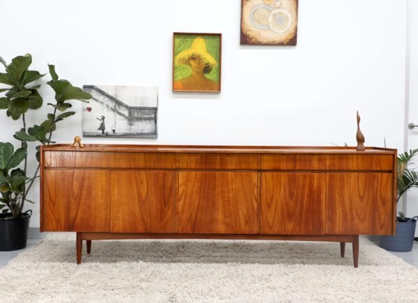 RETRO VINTAGE MODERNTONE BUFFET SIDEBOARD