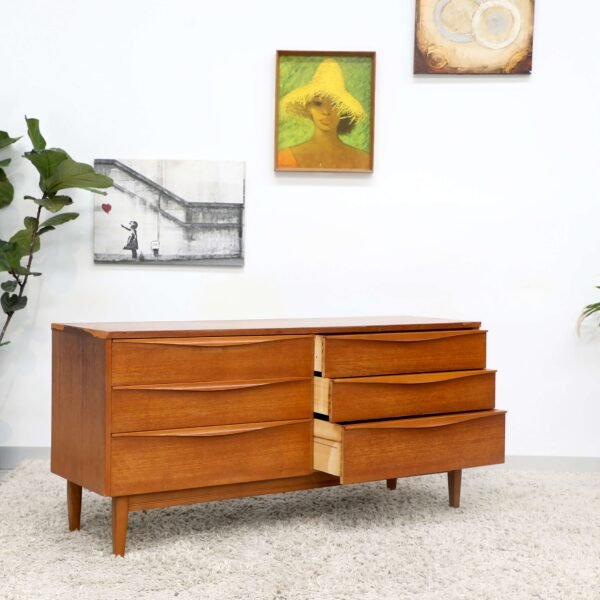 Retro Vintage Midcentury Chest Of Drawers Dresser - Image 6
