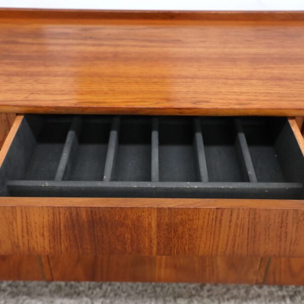RETRO VINTAGE MODERNTONE BUFFET SIDEBOARD - Image 7