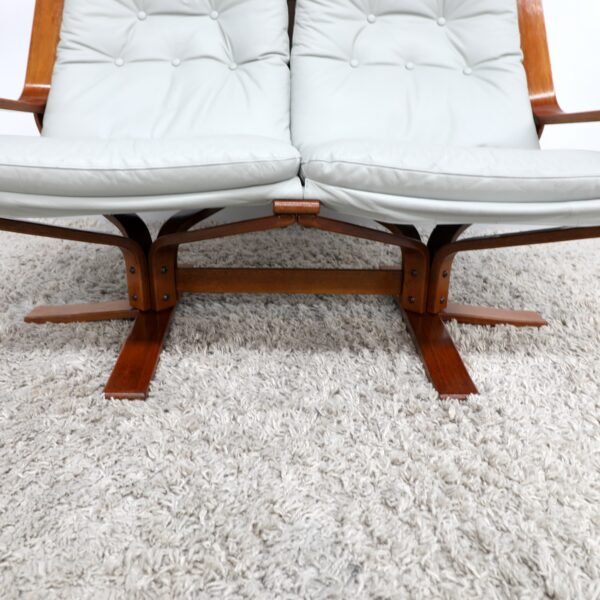 Beautiful Joe Rufenacht Lounge Suite - Image 9