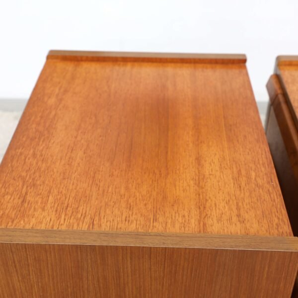 RETRO VINTAGE QUEEN BEDHEAD WITH DRAWERS - Image 12