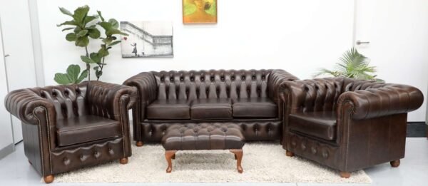 STUNNING CHESTERFIELD 3 SEATER SOFA, CHAIRS, STOOL(4 PC)