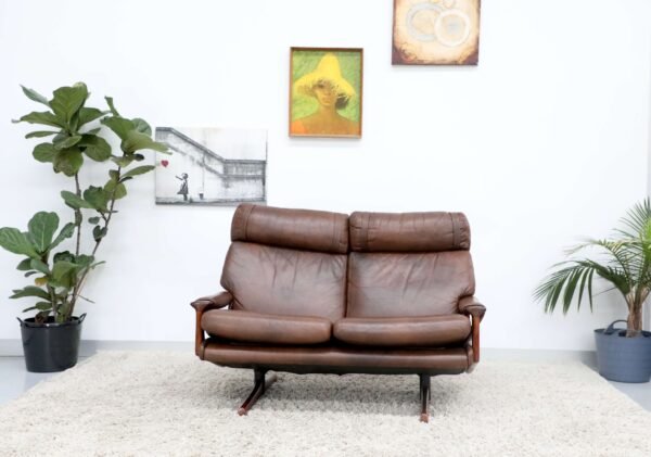 RETRO VINTAGE TESSA T21 SOFA