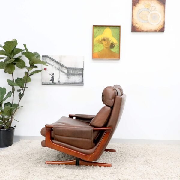 RETRO VINTAGE TESSA T21 SOFA - Image 15