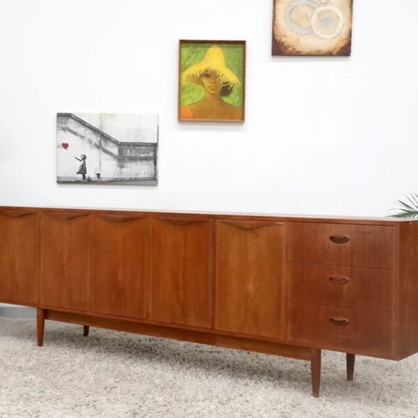 RETRO VINTAGE MID CENTURY CHISWELL BUFFET SIDEBOARD - Image 18