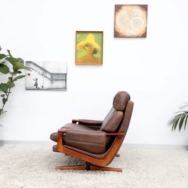 RETRO VINTAGE TESSA T21 SOFA - Image 16