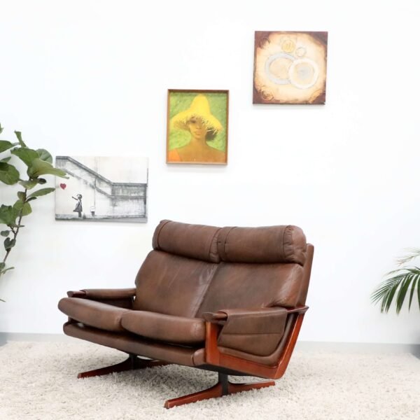 RETRO VINTAGE TESSA T21 SOFA - Image 16