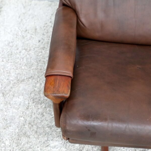 RETRO VINTAGE TESSA T21 SOFA - Image 2