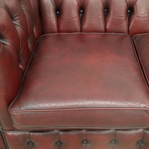 GENUINE LEATHER CHESTERFIELD 2 SEATER SOFA - Image 3