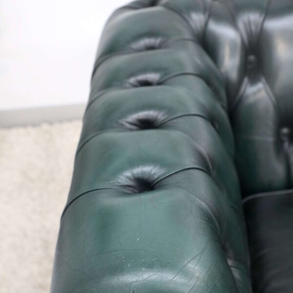 GENUINE LEATHER GREEN CHESTERFIELD 3 & 2 SEATER SOFA - Image 3