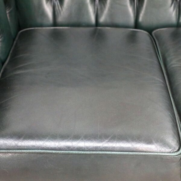 GENUINE LEATHER GREEN CHESTERFIELD 3 & 2 SEATER SOFA - Image 4