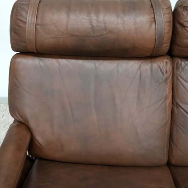 RETRO VINTAGE TESSA T21 SOFA - Image 4