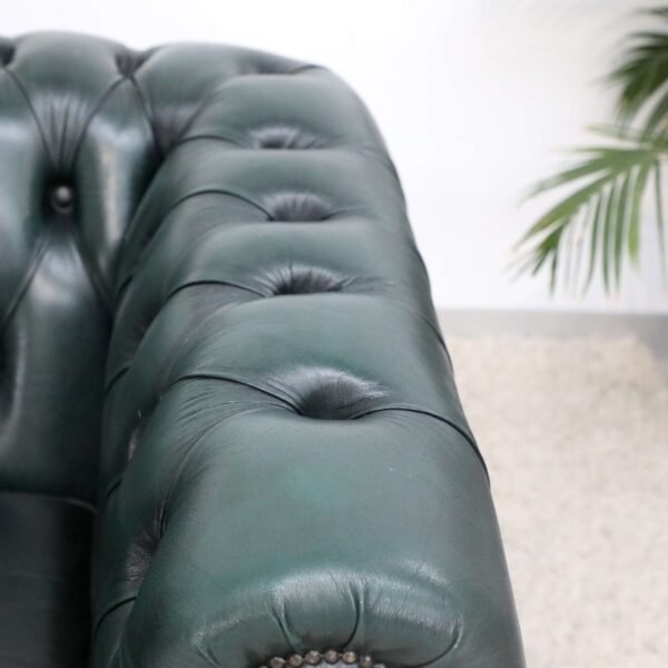 GENUINE LEATHER GREEN CHESTERFIELD 3 & 2 SEATER SOFA - Image 10