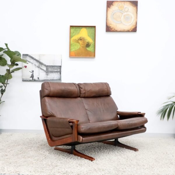 RETRO VINTAGE TESSA T21 SOFA - Image 11