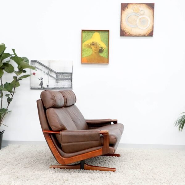 RETRO VINTAGE TESSA T21 SOFA - Image 12