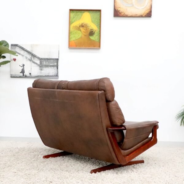 RETRO VINTAGE TESSA T21 SOFA - Image 12