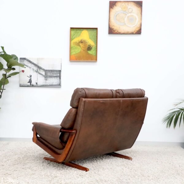RETRO VINTAGE TESSA T21 SOFA - Image 15