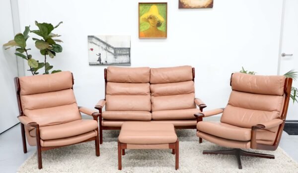Vintage Tessa Delmont Sofa Lounge Suite(4 PC)