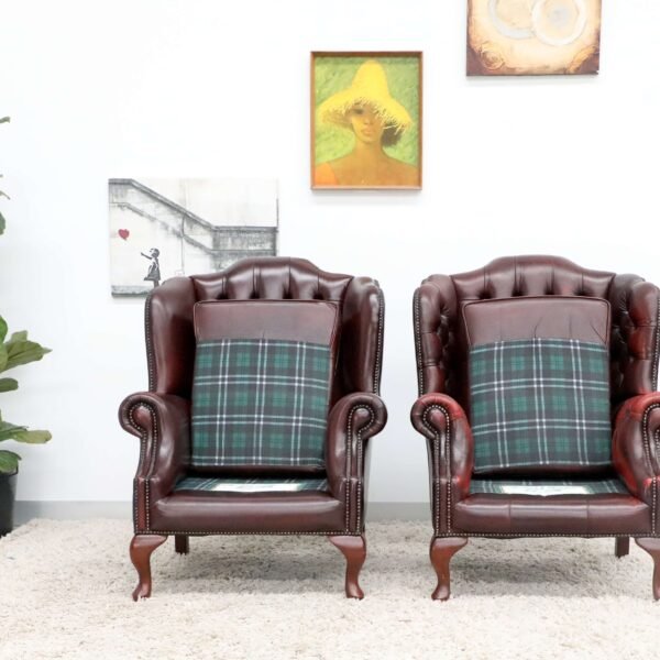 GENUINE LEATHER CHESTERFIELD 3 SEATER SOFA AND WING CHAIRS - Image 33