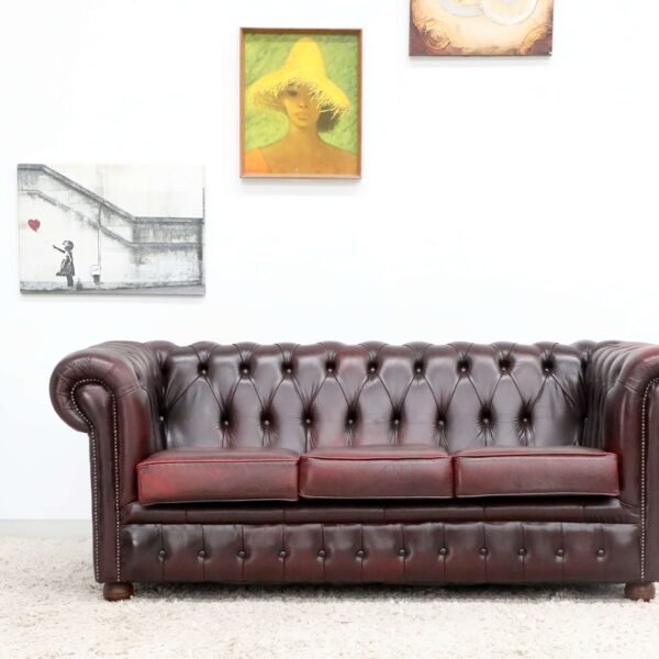 GENUINE LEATHER CHESTERFIELD 3 SEATER SOFA AND WING CHAIRS - Image 2