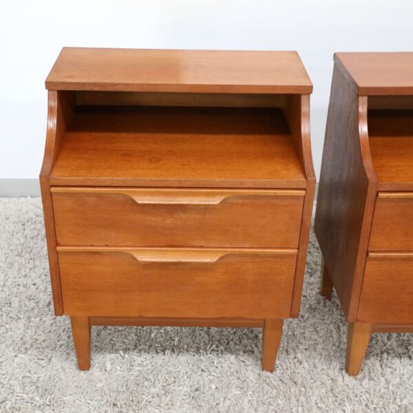 RETRO VINTAGE RELIANCE BEDSIDE TABLES - Image 3