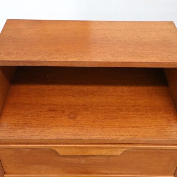 RETRO VINTAGE RELIANCE BEDSIDE TABLES - Image 4