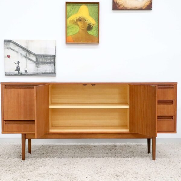 RETRO VINTAGE WRIGHTBILT BUFFET SIDEBOARD - Image 8