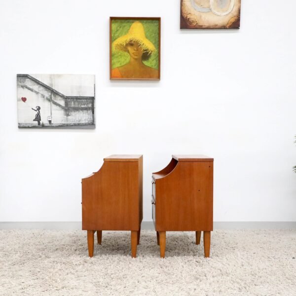 RETRO VINTAGE RELIANCE BEDSIDE TABLES - Image 11