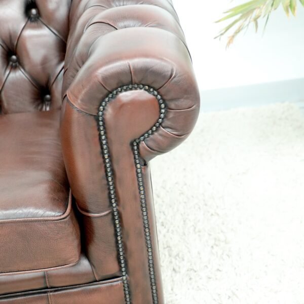 STUNNING VINTAGE CHESTERFIELD PAIR OF 3 SEATER SOFA - Image 8