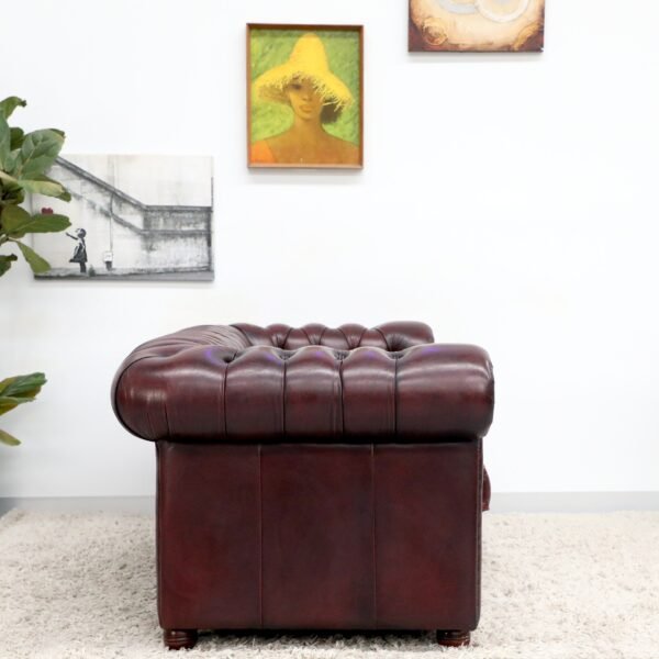 BEAUTIFUL CHESTERFIELD 3 SEATER SOFA AND WING CHAIRS - Image 13